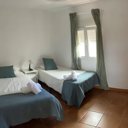 2 Bedroom Cristianos Tenerife Tamaragua