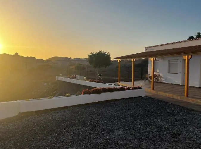 Tamaragua Tenerife South * Arona (Tenerife)